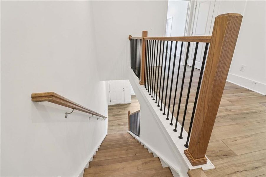 Spacious, unfurnished interior of a new home in Park Vue, Atlanta (Image 21).