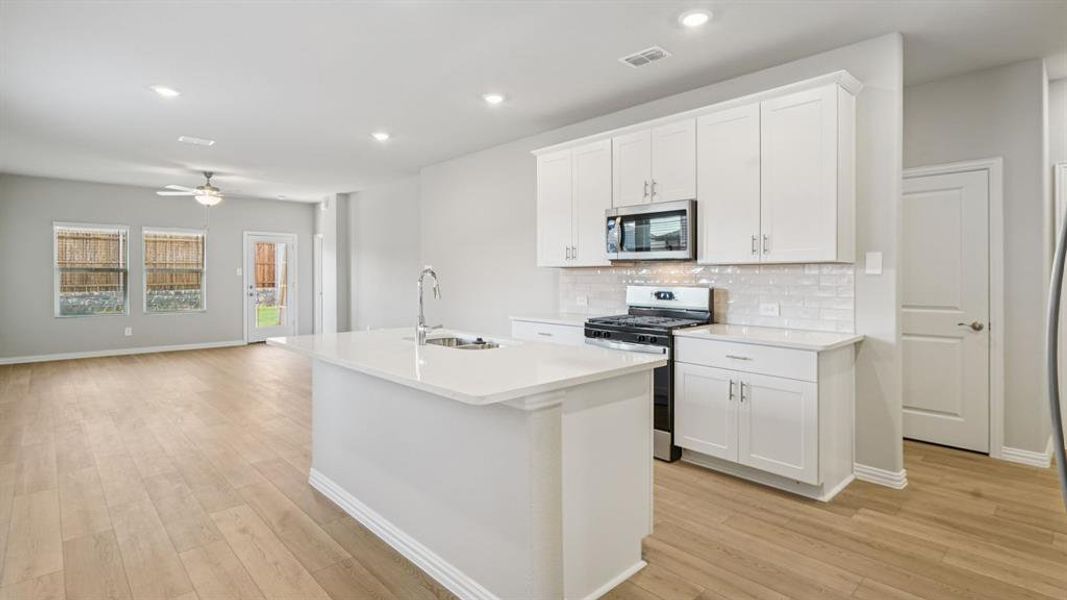 Photo is not of the actual home, but is an inspirational photo of builder’s model home and may depict options, furnishings, and/or decorator features that are not included.