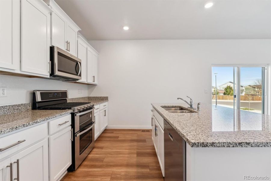 Furnished interior view inside a new home in Settlers Crossing, Commerce City (Image 10).