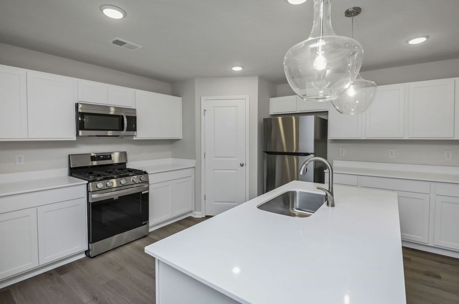 Representative furnished interior of a home built from the Harper by Veranda Homes in The Abbey at Trolley Run Station, Aiken (Image 6).