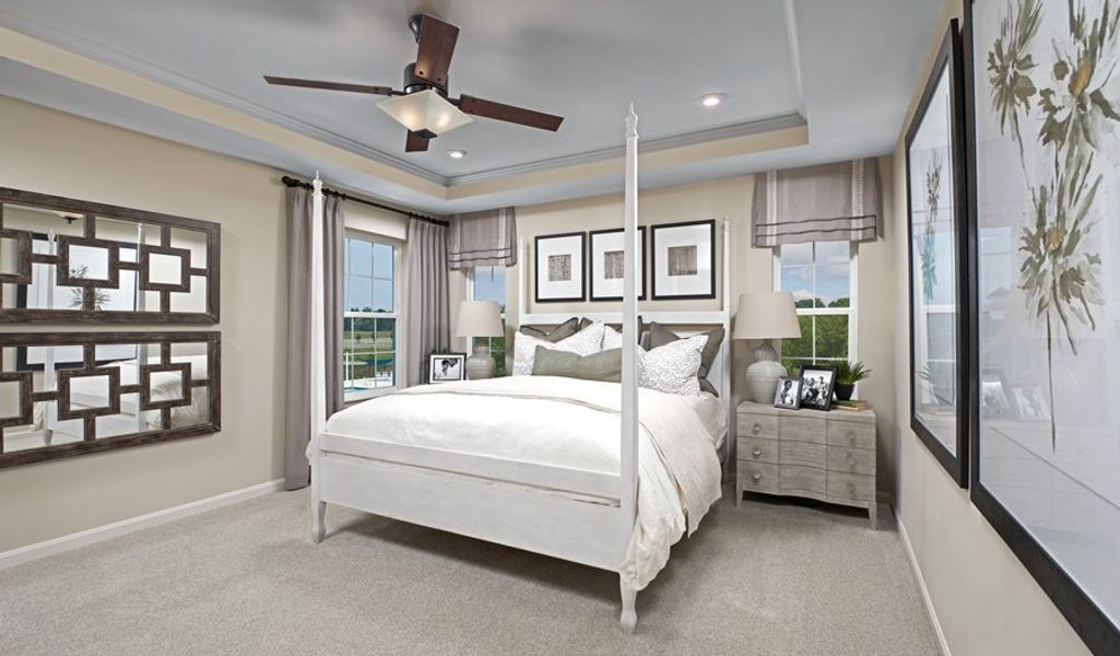 Coronado-V723-MidAtlantic Owner's Bedroom