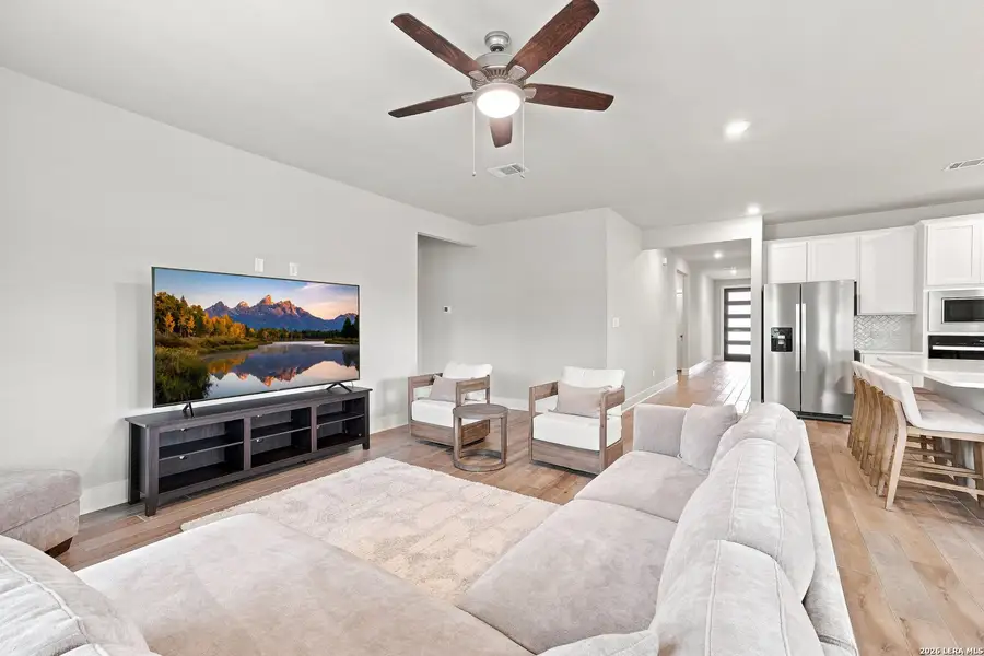 Furnished interior view inside a new home in Fox Falls, Boerne (Image 7).