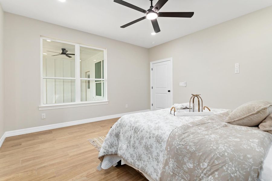 Furnished interior view inside a new home in , Neches (Image 6).