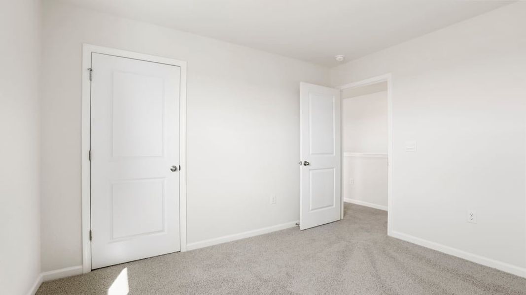 Spacious, unfurnished interior of a new home in Baxter Village, Boiling Springs (Image 29).