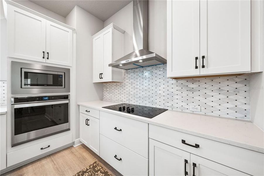 Furnished interior view inside a new home in , Sarasota (Image 34).