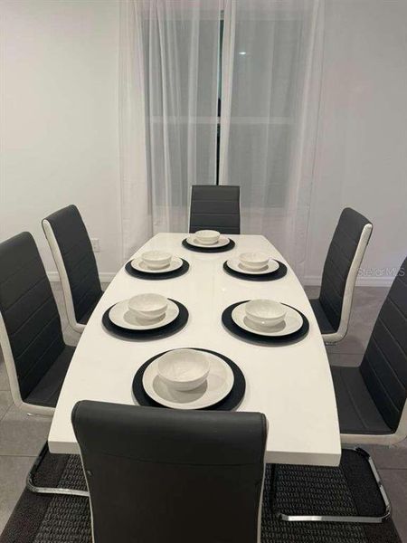 Furnished interior view inside a new home in , Winter Garden (Image 7).