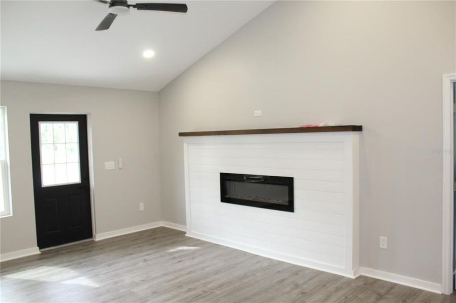 Spacious, unfurnished interior of a new home in , Parrish (Image 14). Spacious, unfurnished interior of a new home in , Parrish (Image 14).