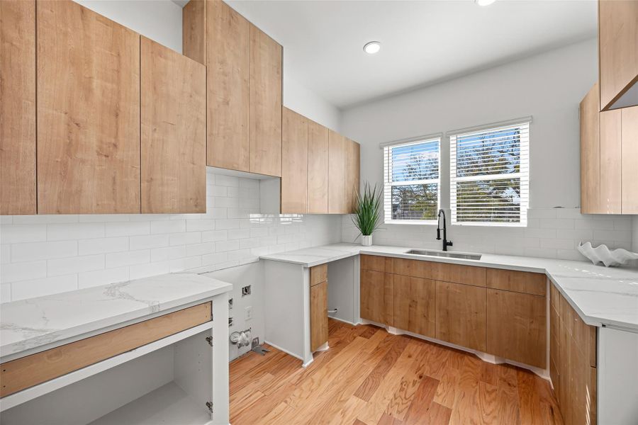 Furnished interior view inside a new home in , Houston (Image 15).