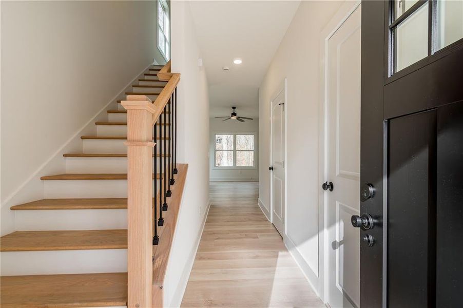 Spacious, unfurnished interior of a new home in , Gainesville (Image 16).