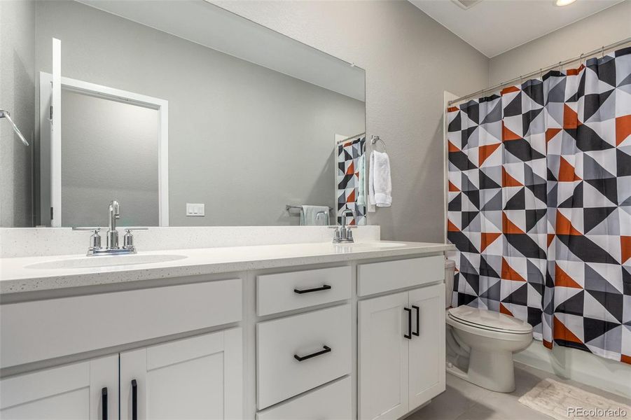 Furnished interior view inside a new home in , Aurora (Image 7).