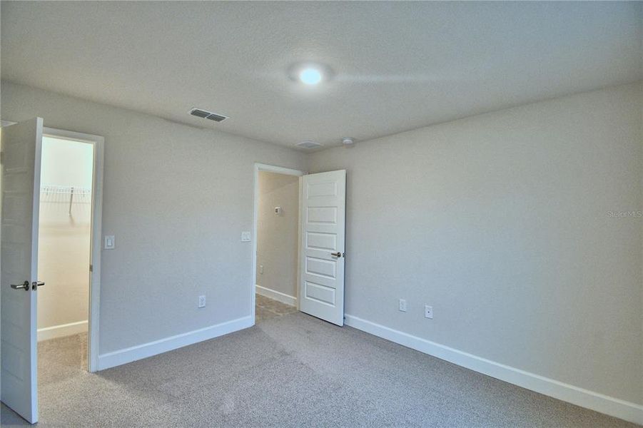Spacious, unfurnished interior of a new home in Cadence Crossing, Auburndale (Image 32). Spacious, unfurnished interior of a new home in Cadence Crossing, Auburndale (Image 32).