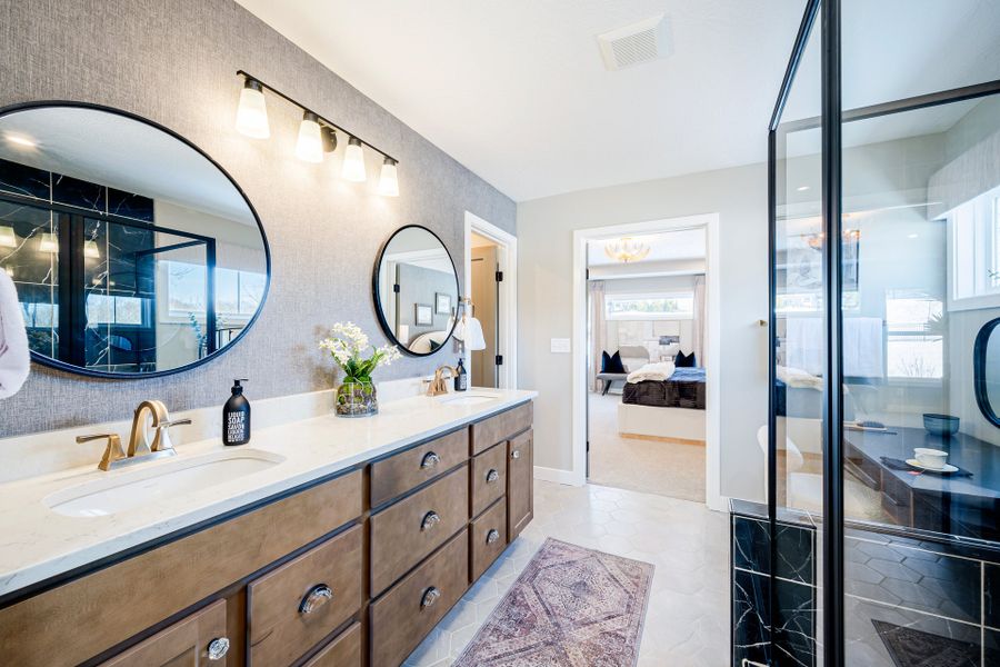 Representative furnished interior of a home built from the Wyatt by Fischer Homes in Twin Lakes, Hoschton (Image 25).