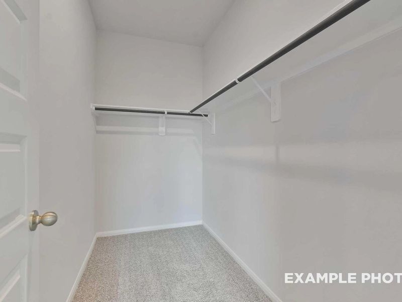 Spacious, unfurnished interior of a new home in Caney Creek Place, Conroe (Image 23).