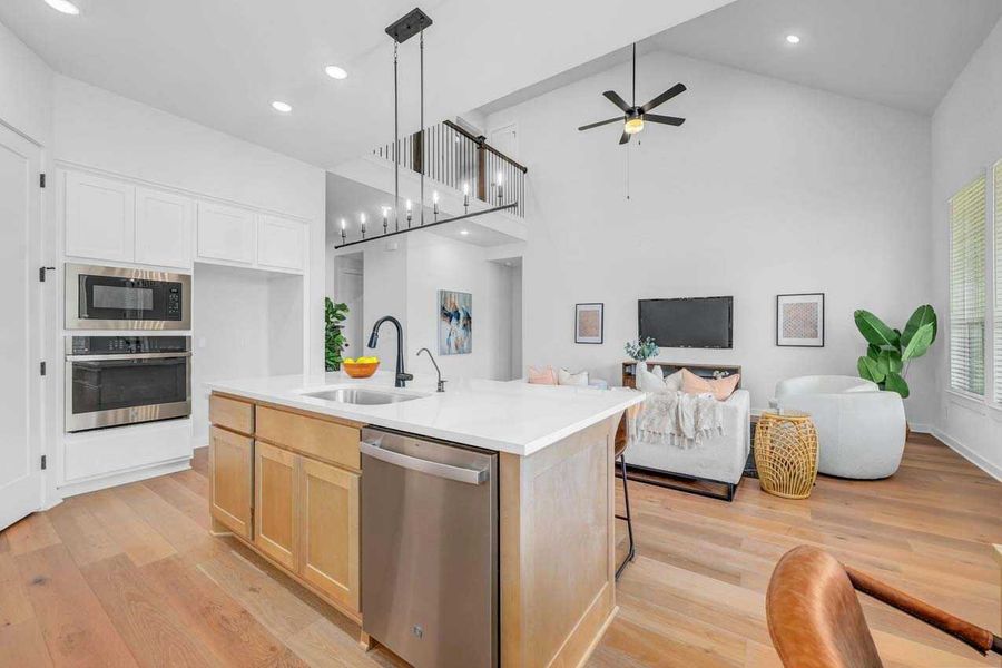 Representative furnished interior of a home built from the Richmond.535 by Highland Homes in Riceland, Mont Belvieu (Image 6).