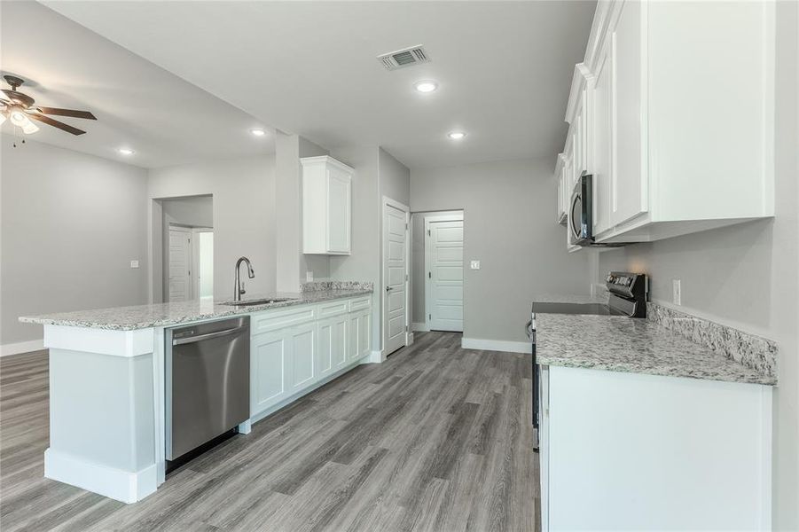 Furnished interior view inside a new home in , Sherman (Image 6).