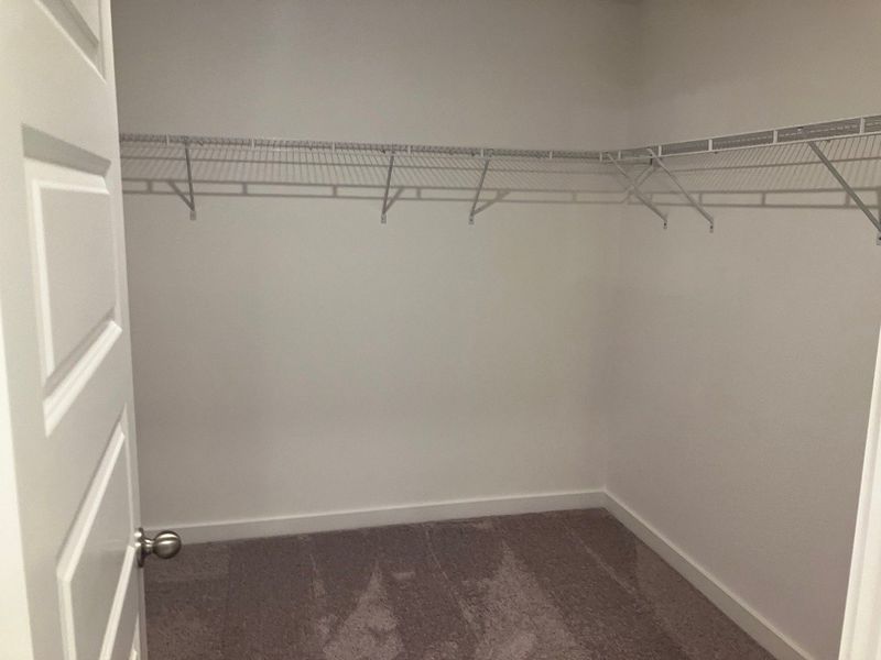 Image 14 of a home in Calista Farms.