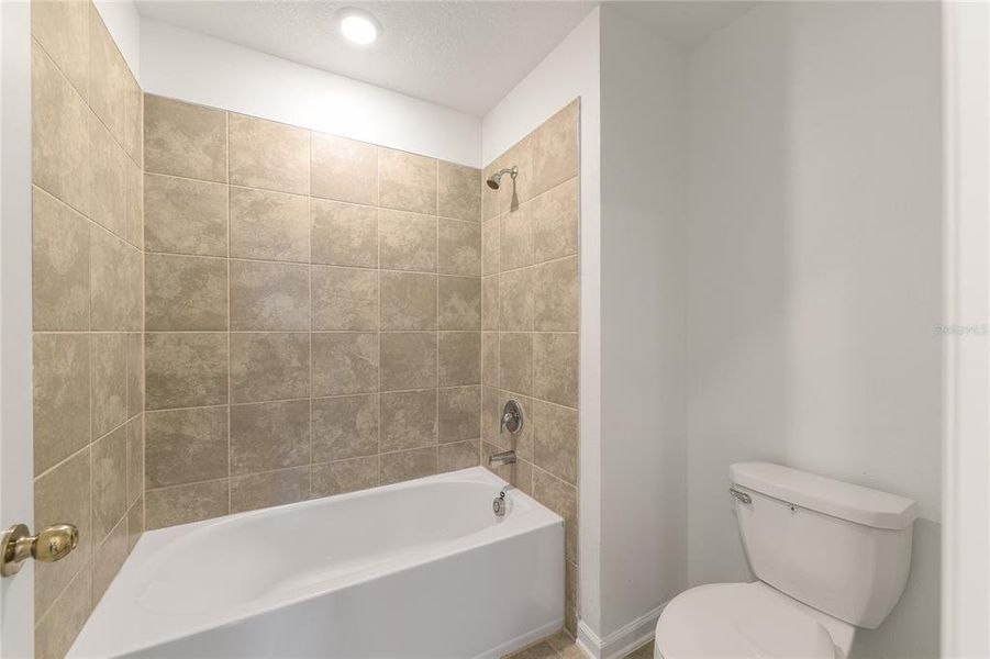 Furnished interior view inside a new home in , Davenport (Image 10).