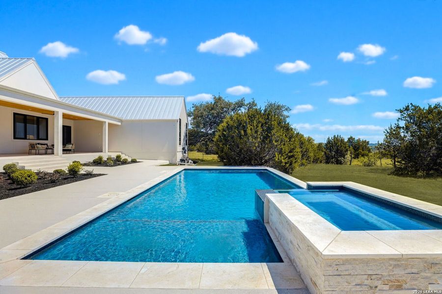Exterior details and patio area of a home in , San Antonio (Image 25).
