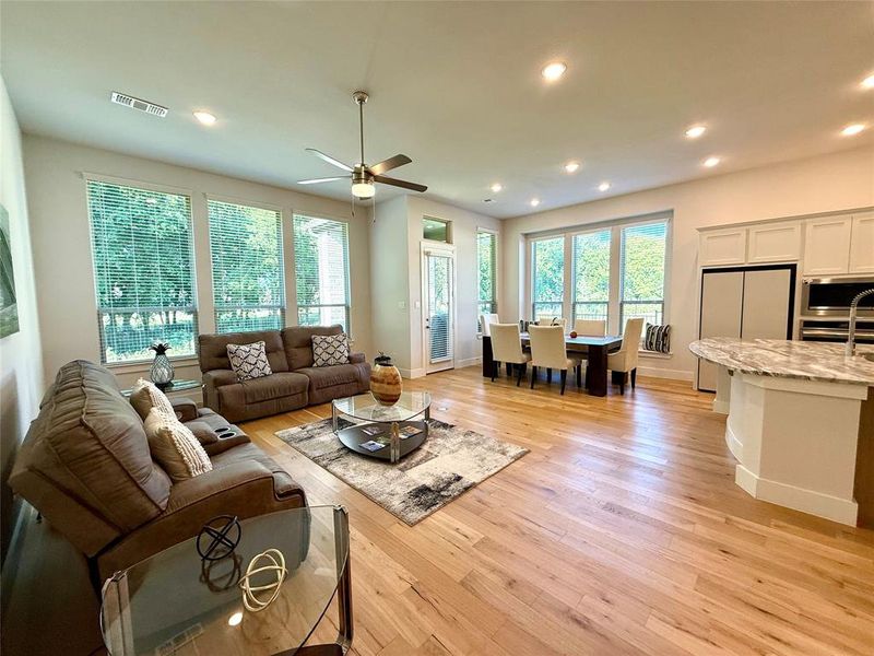 Furnished interior view inside a new home in , Van Alstyne (Image 9). Furnished interior view inside a new home in , Van Alstyne (Image 9).
