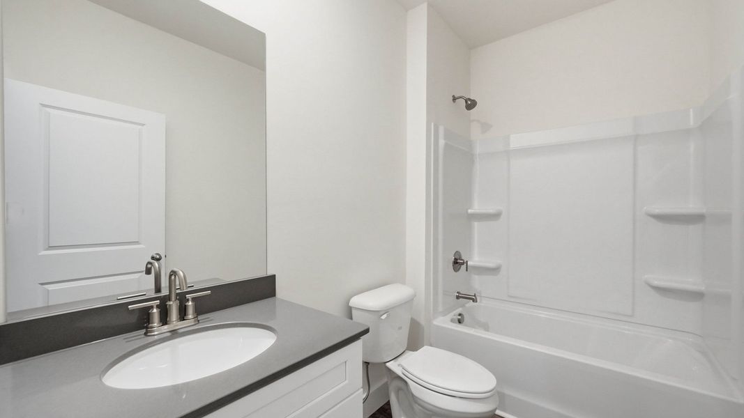 Furnished interior view inside a new home in Saint Andrews Garth, Kingsport (Image 10).