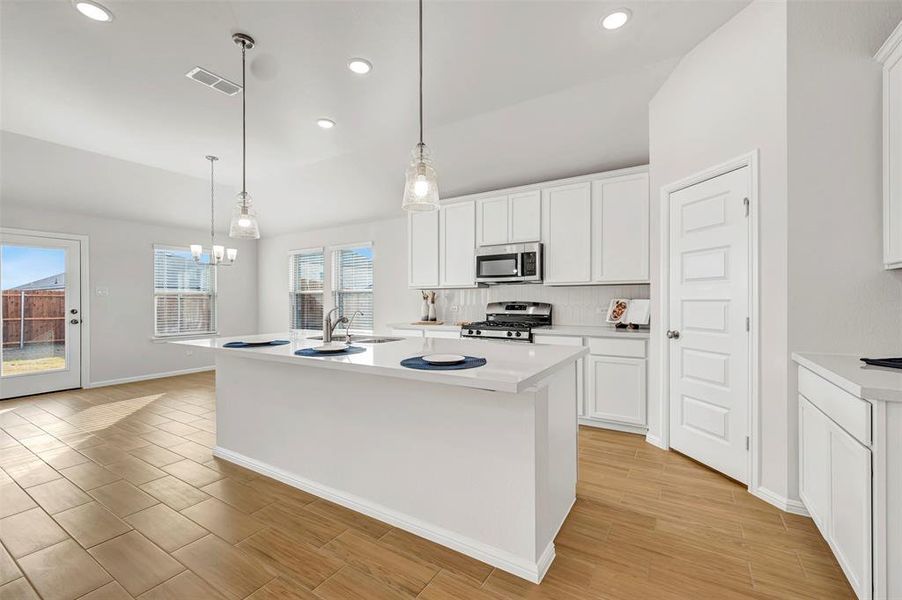 Furnished interior view inside a new home in Verandah, Royse City (Image 7).