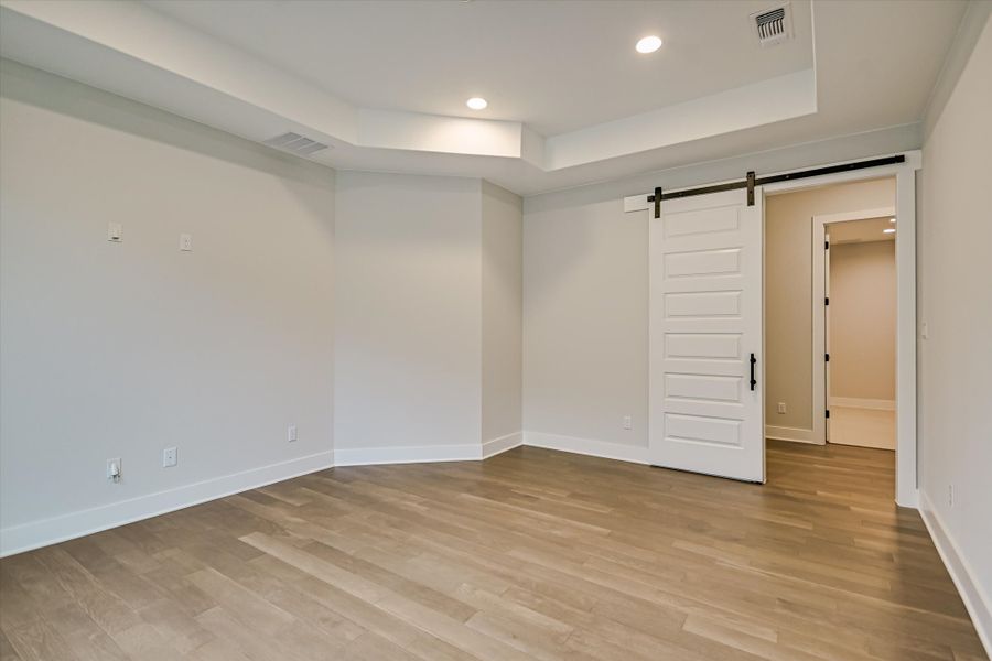 Representative unfurnished interior of a home built from the Sapphire by Giddens Homes in Riverstone, Georgetown (Image 90).