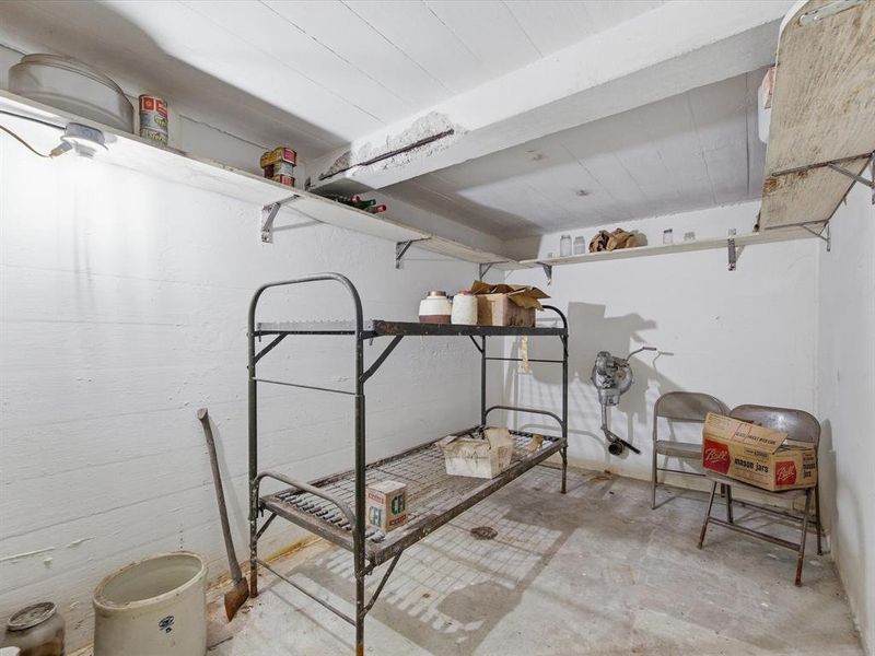 Image 37 of a home in .