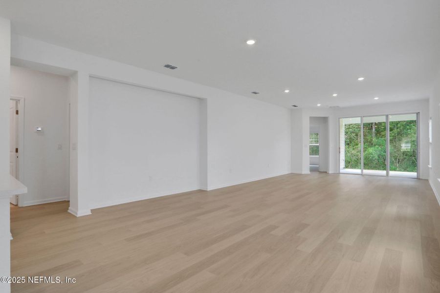 Spacious, unfurnished interior of a new home in TrailMark, St. Augustine (Image 34). Spacious, unfurnished interior of a new home in TrailMark, St. Augustine (Image 34).