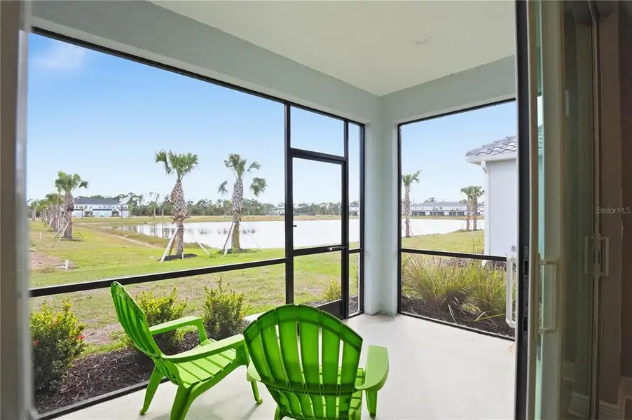 Exterior details and patio area of a home in , Sarasota (Image 4).