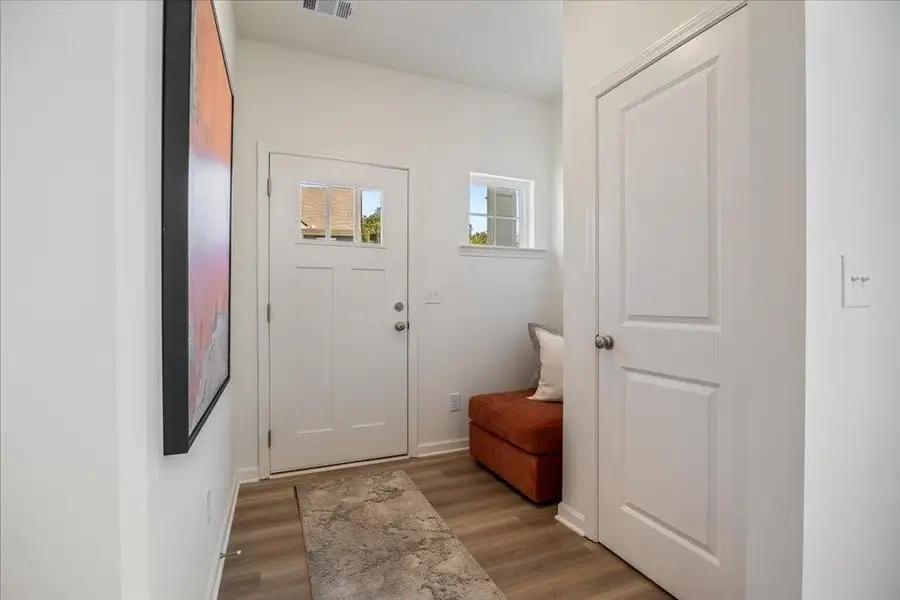 Furnished interior view inside a new home in Shoals Crossing, Conyers (Image 15).