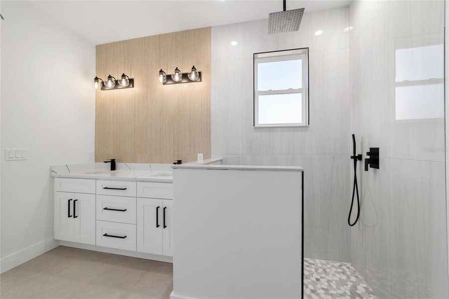 Furnished interior view inside a new home in , Ocala (Image 12).