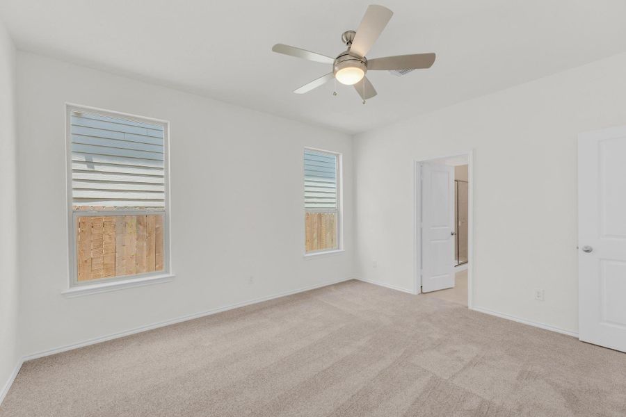 Spacious, unfurnished interior of a new home in Sonterra - Cool Water, Jarrell (Image 17).