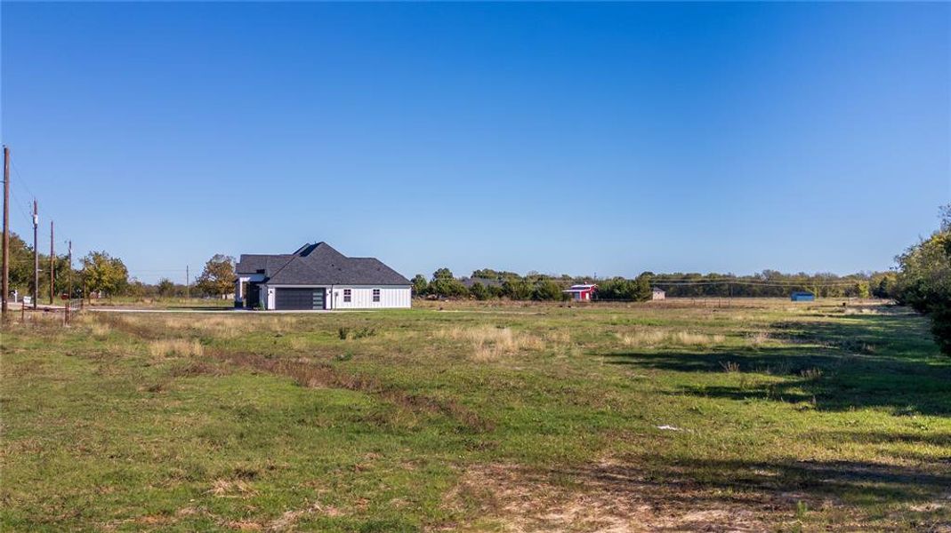 View of yard featuring a rural view