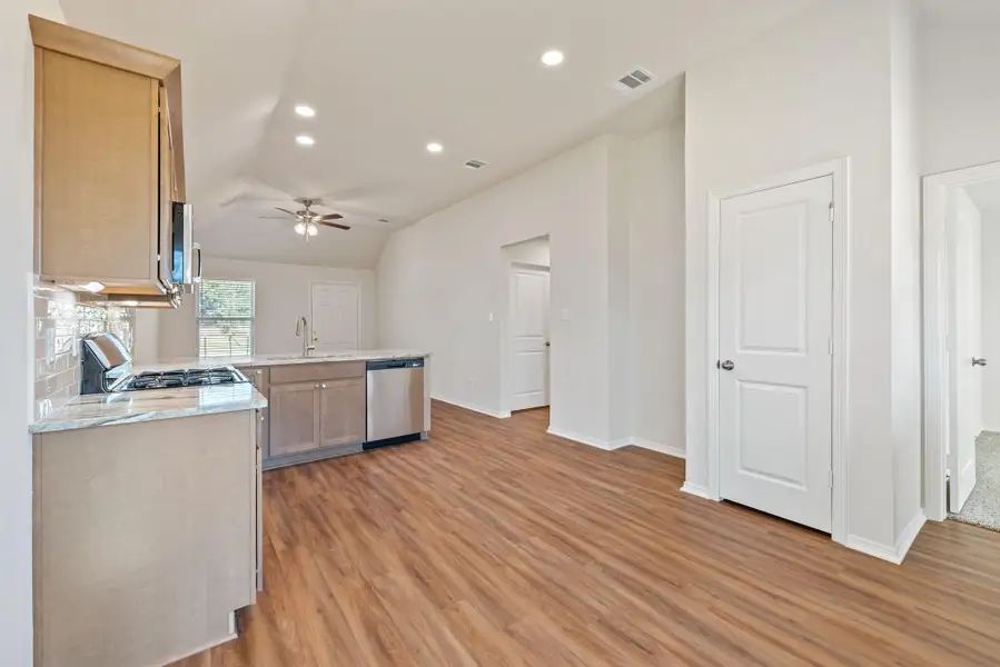 Furnished interior view inside a new home in , Navasota (Image 5).