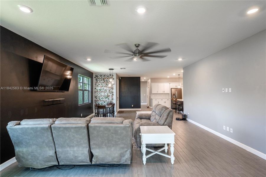 Furnished interior view inside a new home in , Loxahatchee (Image 10).