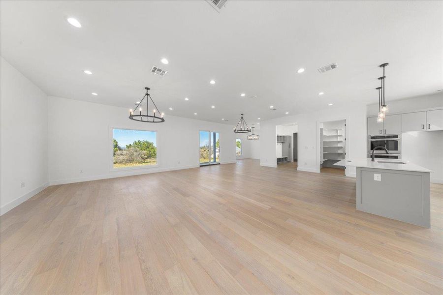 Spacious, unfurnished interior of a new home in , Horseshoe Bay (Image 15). Spacious, unfurnished interior of a new home in , Horseshoe Bay (Image 15).