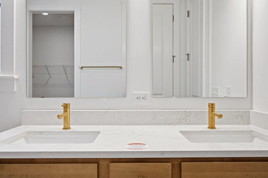 Close-up of interior finishes inside a home in , Ravenel (Image 5). Close-up of interior finishes inside a home in , Ravenel (Image 5).