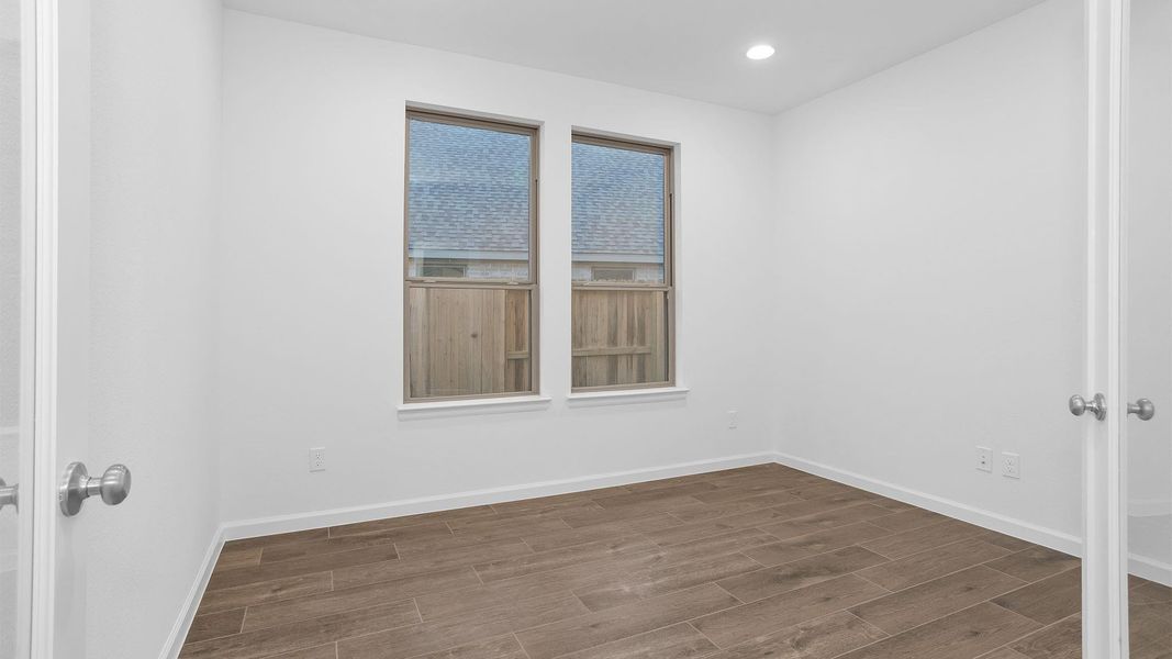 Spacious, unfurnished interior of a new home in Candela South, Richmond (Image 8).