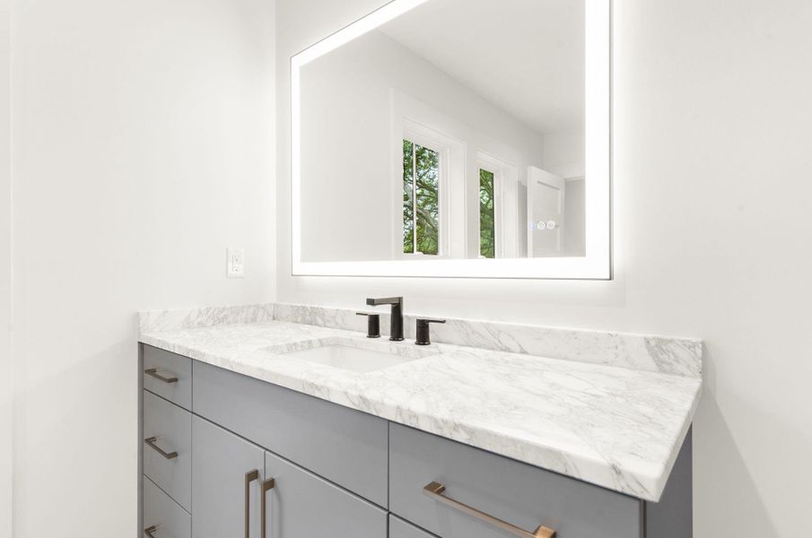 Image 72 of a home in .