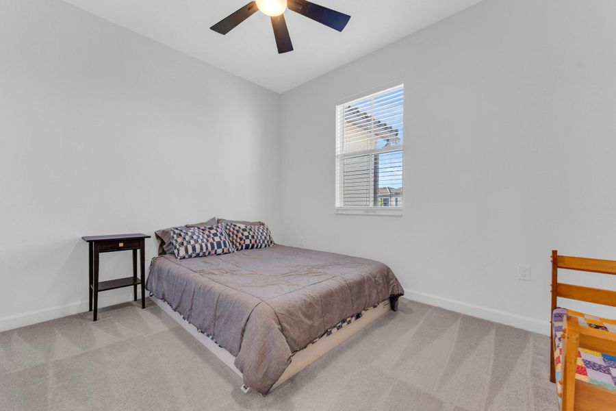 Furnished interior view inside a new home in , Coral Springs (Image 13).