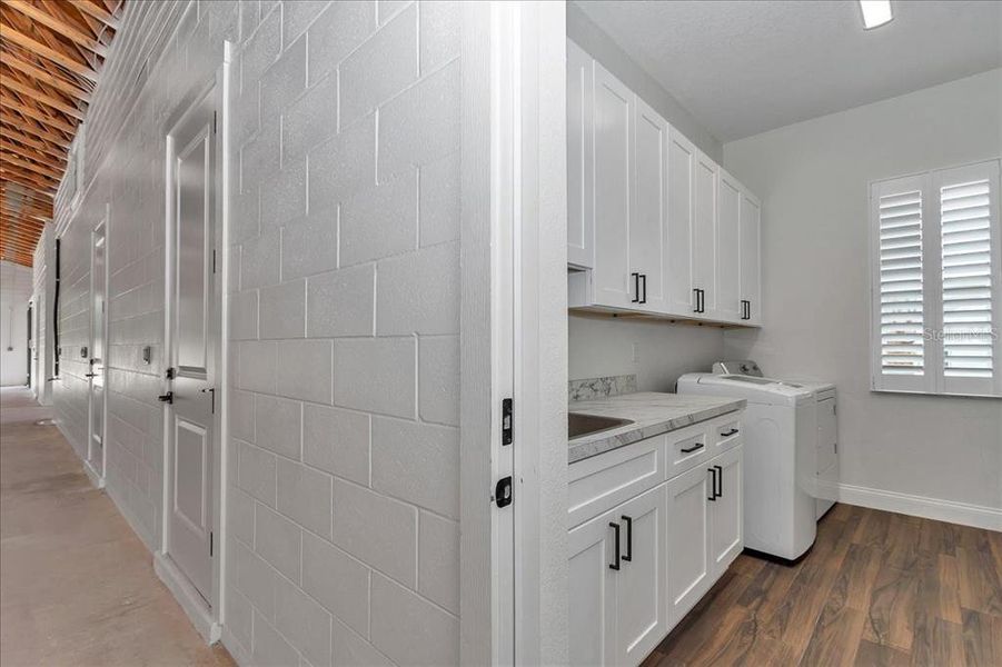 Furnished interior view inside a new home in , Citra (Image 54).