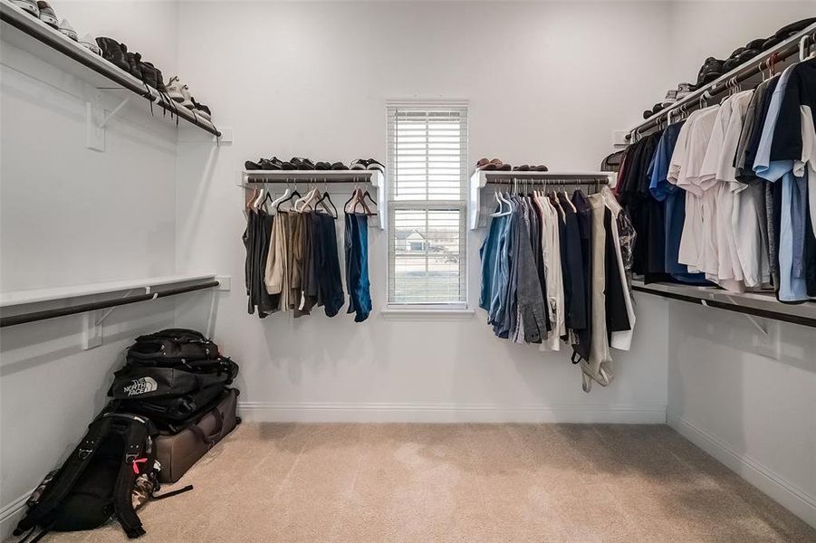 Image 34 of a home in .