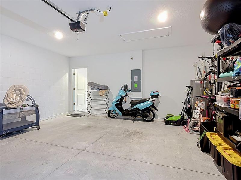 Furnished interior view inside a new home in , Kissimmee (Image 32).