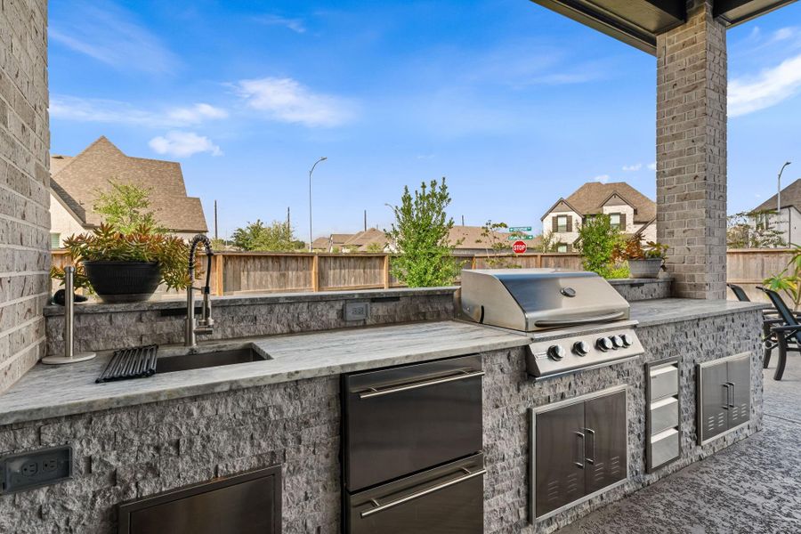 Exterior details and patio area of a home in , Fulshear (Image 24).