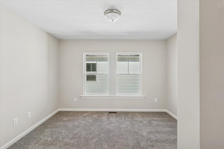 Spacious, unfurnished interior of a new home in Windsor, North Augusta (Image 20).