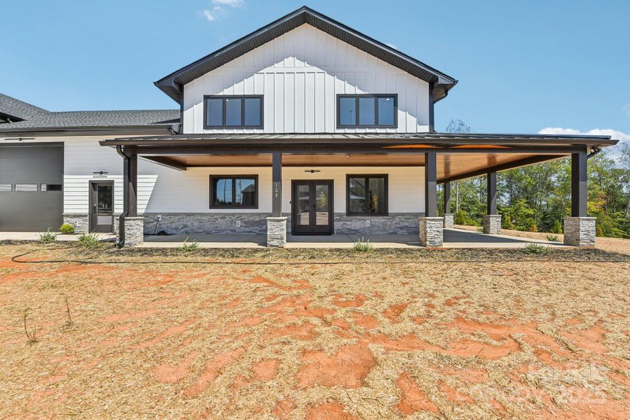 Front exterior of a new home in , Mooresville, NC, highlighting curb appeal (Image 24). Front exterior of a new home in , Mooresville, NC, highlighting curb appeal (Image 24).
