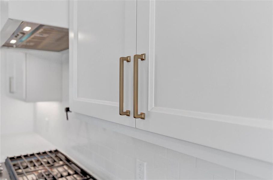 Close-up of interior finishes inside a home in Oak Water Ranch, Granbury (Image 19). Close-up of interior finishes inside a home in Oak Water Ranch, Granbury (Image 19).