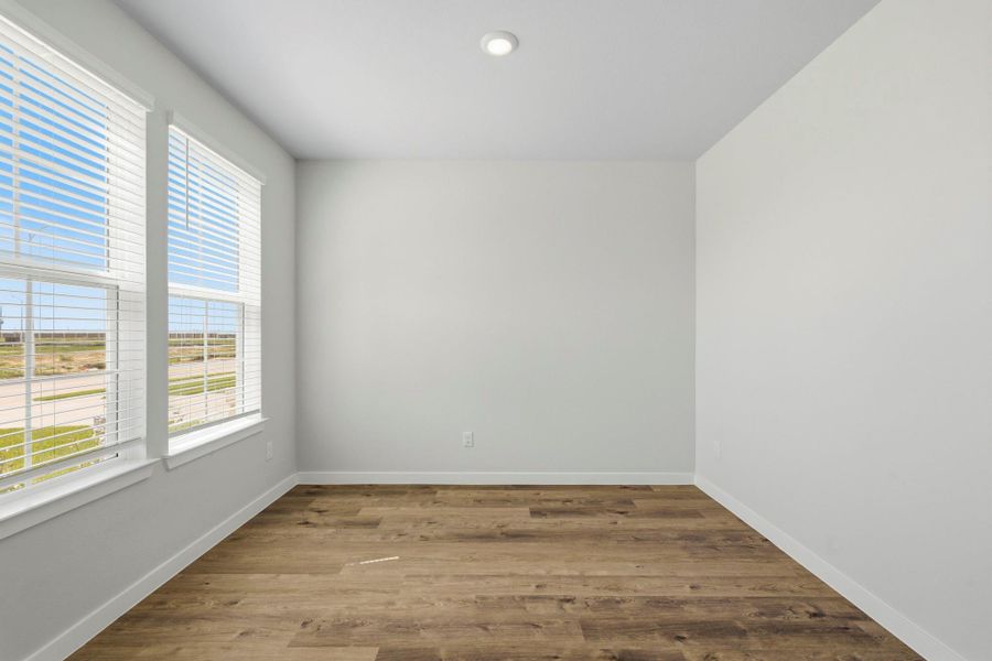 Spacious, unfurnished interior of a new home in Mirabella, Brookshire (Image 12).