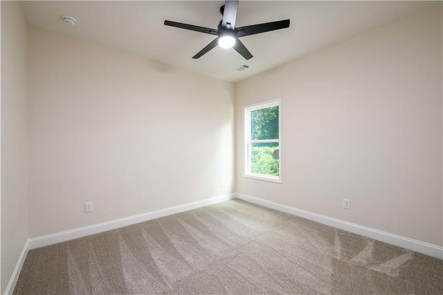 Spacious, unfurnished interior of a new home in , Atlanta (Image 19).
