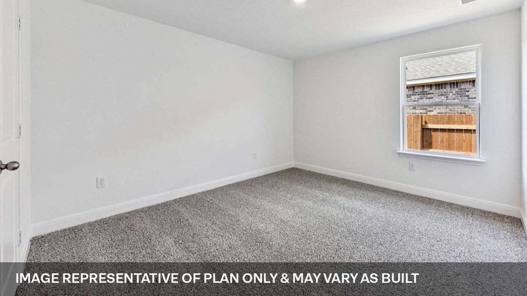 Representative unfurnished interior of a home built from the The Grayson by D.R. Horton in Riverview, Georgetown (Image 28).